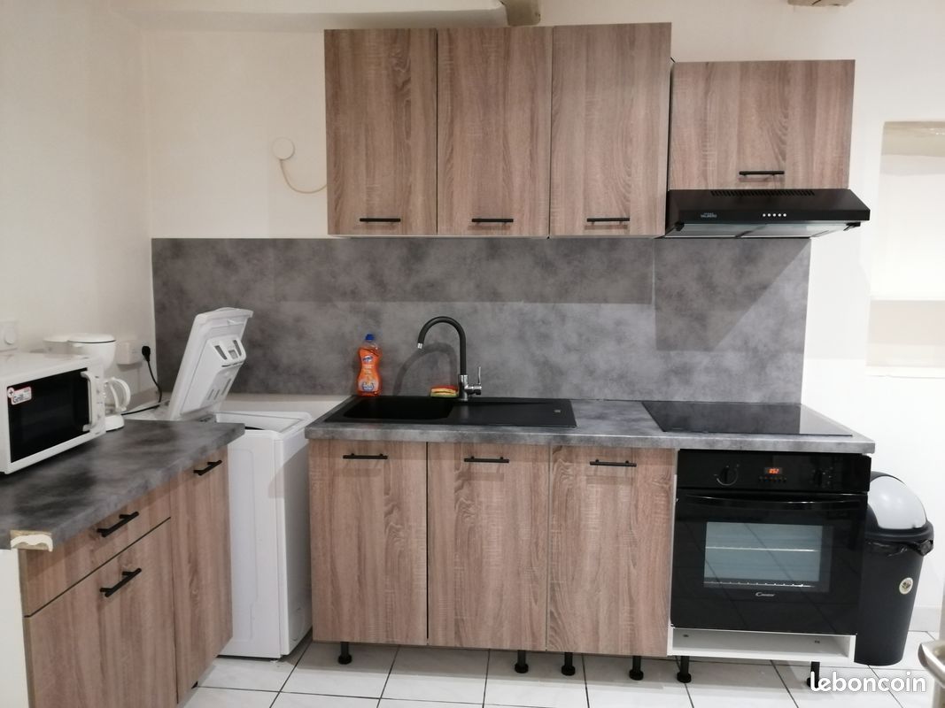 Appartement 2 pièces 74 m² · à Le Luc · 74 m² · 118 000 €