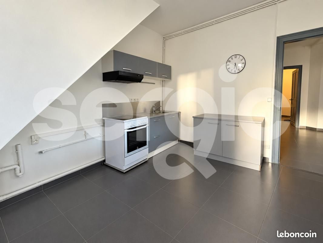 Appartement 3 pièces 89 m² · à Beuvry · 89 m² · 700 €/mois