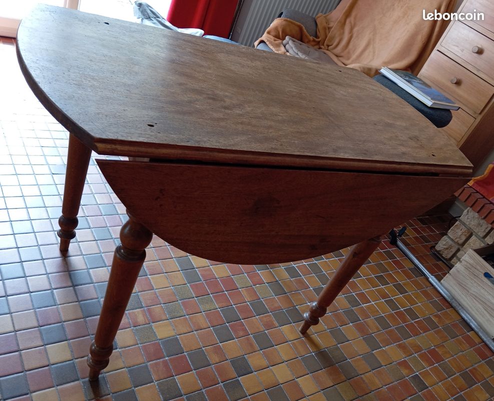 Table ronde (image 2)