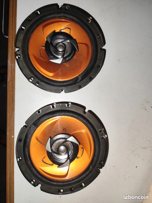 2 enceinte Pioneer (image 1)