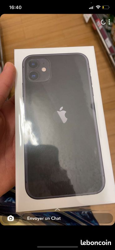 IPhone 11 (image 1)