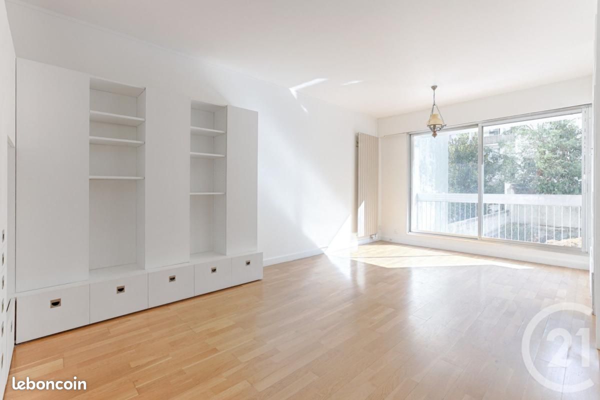 Appartement 1 pièce 35 m² · à Paris · 35 m² · 277 000 €