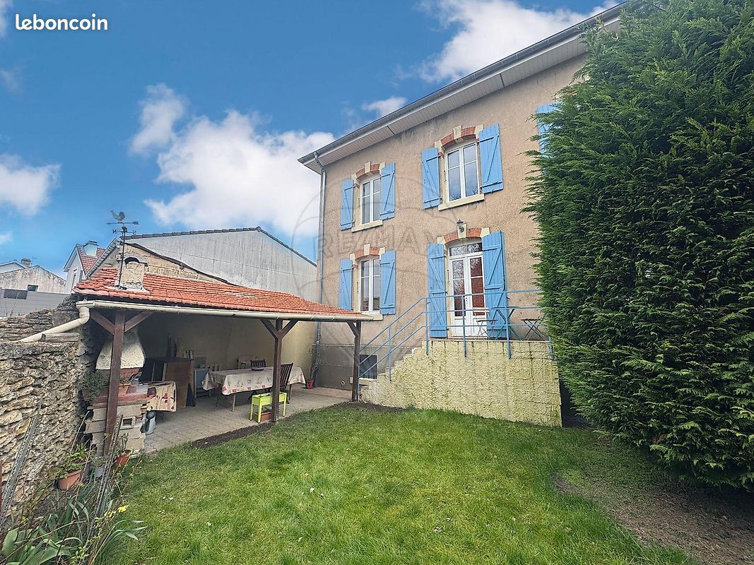 Maison 7 pièces 198 m² · à Jarny · 198 m² · 227 000 €