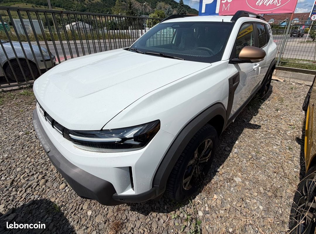Duster NOUVEAU modèle Hybride - G150 4x4 boite auto EN STOCK REMISE 2 065e (image 1)