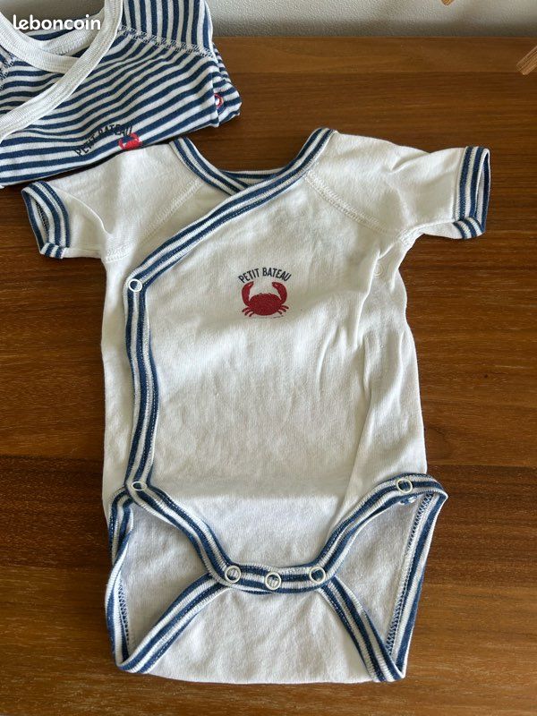2 bodies Petit Bateau 1 mois (image 5)