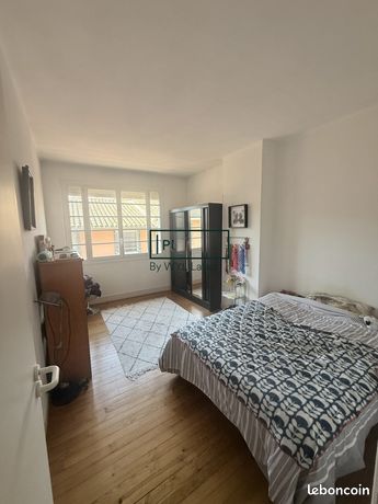 Maison 7 pièces 210 m² — 7