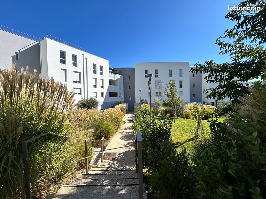 Appartement 3 pièces 63 m² · à Marseille · 63 m² · 1 029 €/mois