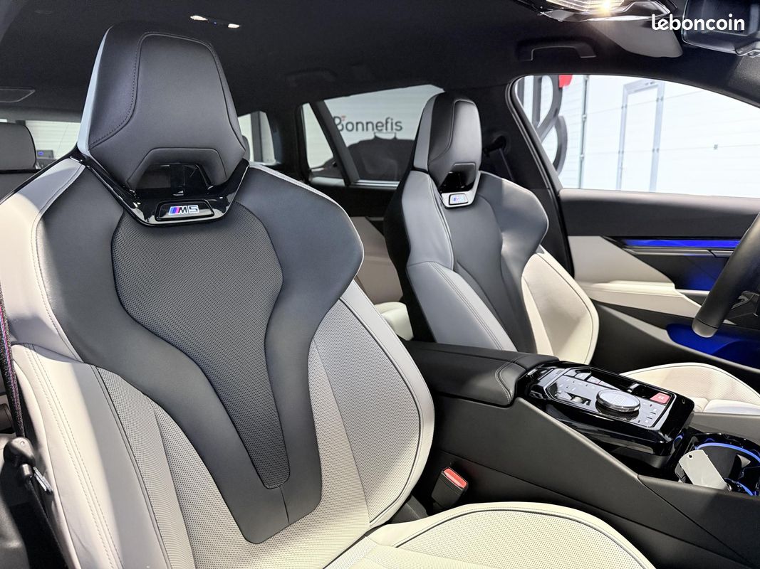 BMW M5 Touring 4.4 V8 727Ch BVA8 G99 PHEV, OPTIONS ++++, 13 900Km, IMMAT FR, GARANTIE 12/2027.. (image 11)
