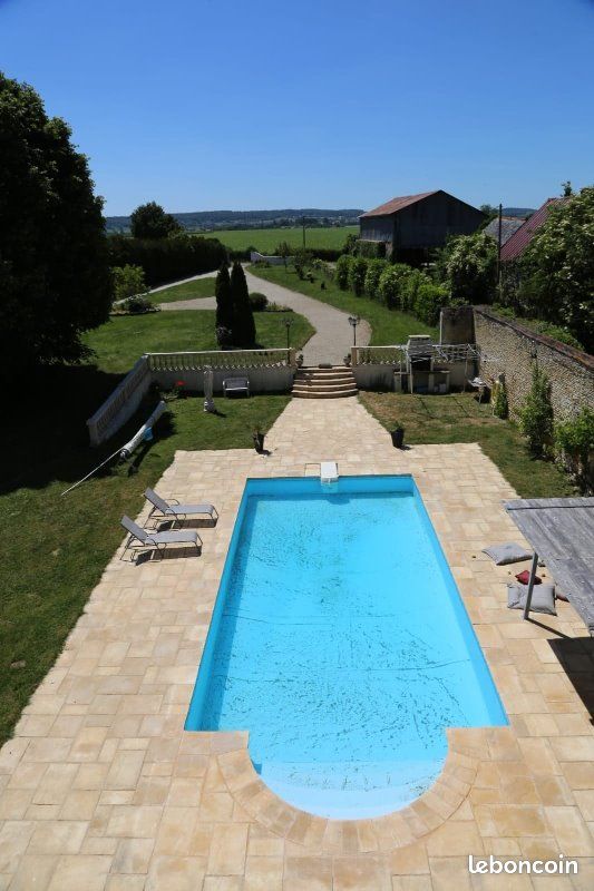 Promotion Manoir du 18 em avec piscine et jacuzzi 10/12 pers (image 1)