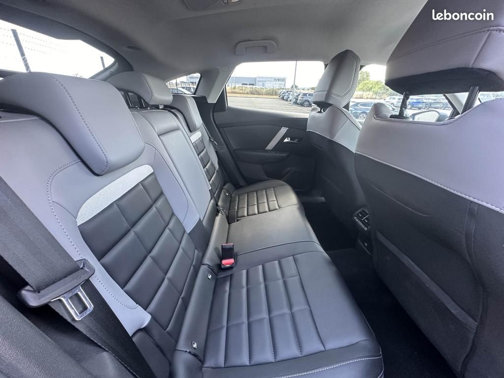 CITROEN C4 1.2i Hybride - 145 S&S - BV e-DCS 6 Max PHASE 2 (image 10)