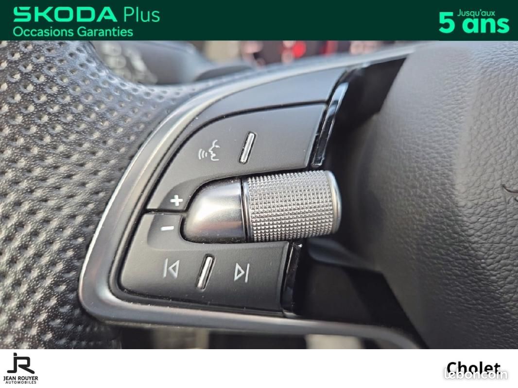 Skoda Octavia COMBI 2.0 TDI 150 ch SCR DSG7 Sportline (image 20)