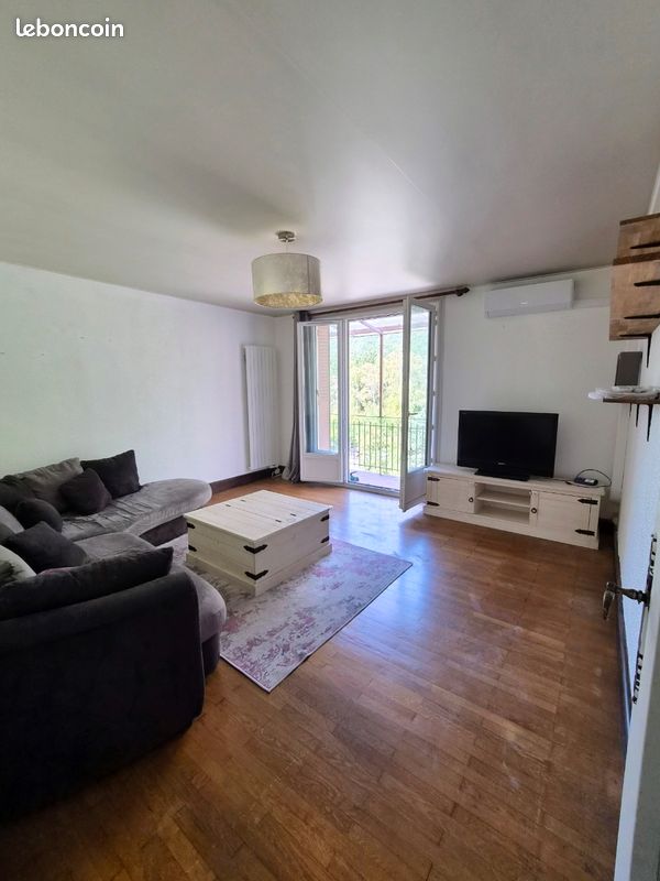 Appartement 3 pièces 70 m² · à Saint-Égrève · 70 m² · 840 €/mois