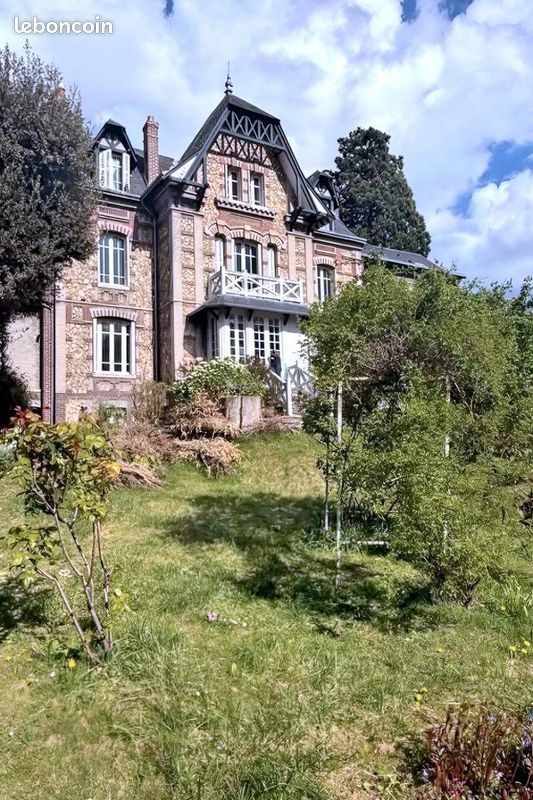 Maison 8 pièces 188 m² · à Rouen · 188 m² · 745 000 €