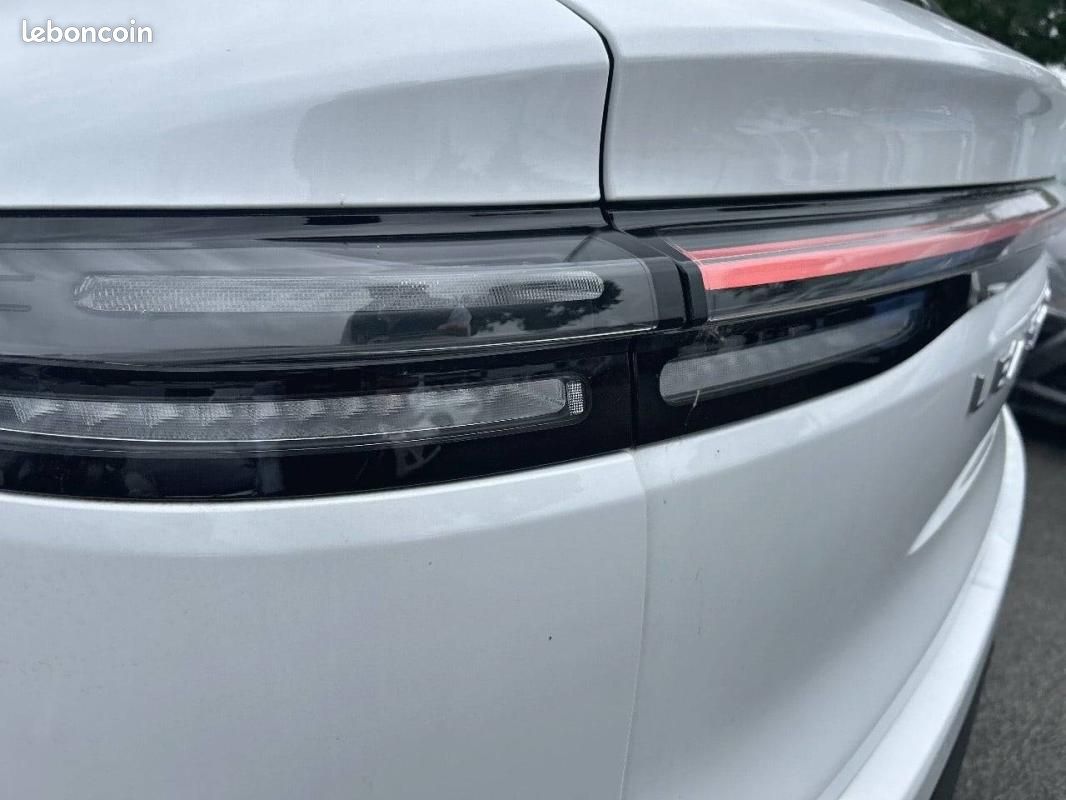 LEAPMOTOR C10 REEV 28.4 kWh - 158 kW Design (image 17)