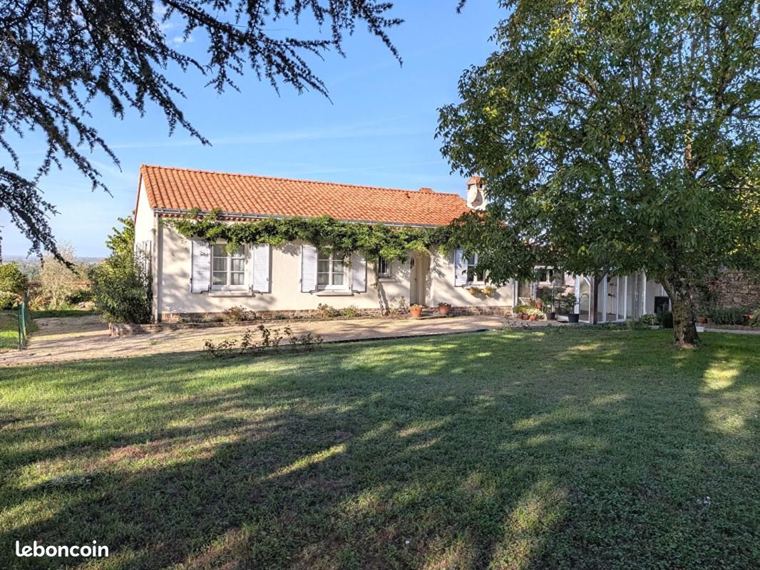 Maison 7 pièces 140 m² · à Orée d'Anjou · 140 m² · 349 500 €