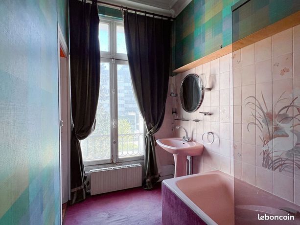 Propriété 8 pièces 220 m² — 19