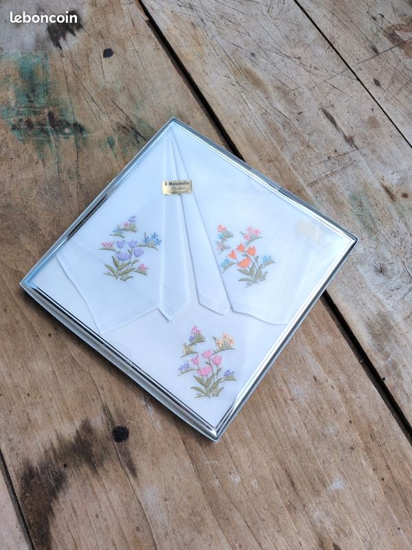 Lot 12 Mouchoirs Coton Broderie Florale Vintage – 6 Couleurs Pastel, Doux & Absorbants Pour Mariage, Fête Ou Quotidien