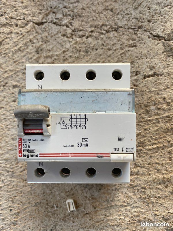 Interrupteur différentiel Legrand (image 2)