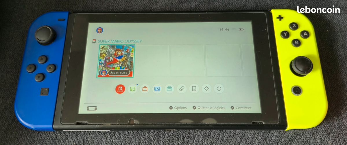 Nintendo Switch (image 2)