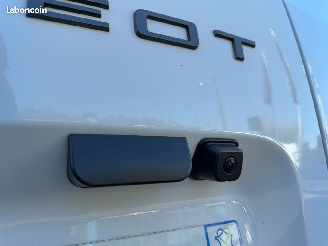Peugeot Partner (3) Taille M 650kg BlueHDi 100 BVM6 / pack Premium Connect (image 21)