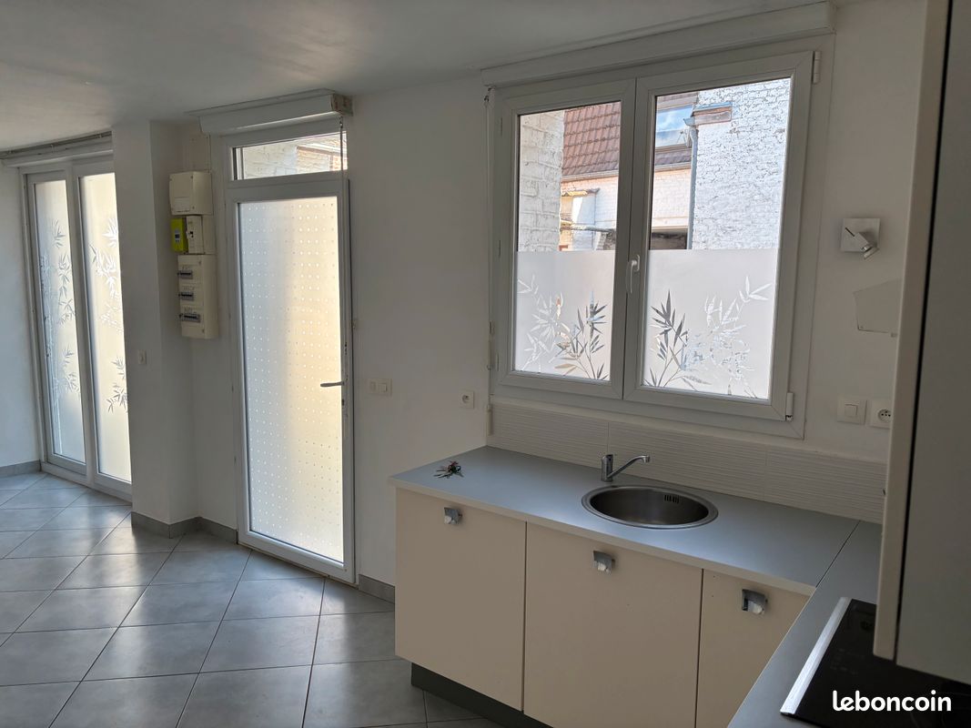 Appartement 3 pièces 40 m² · à Wavrin · 40 m² · 615 €/mois