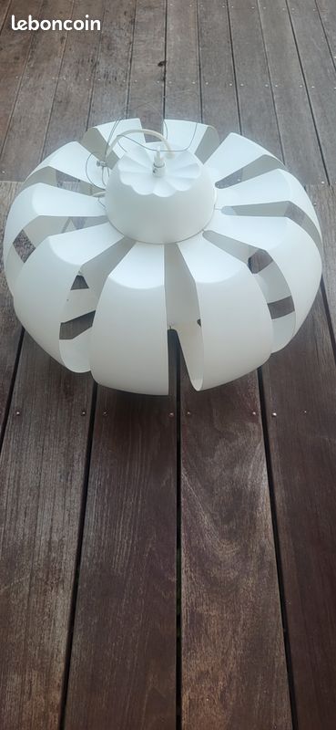 Lampe ikea (image 1)