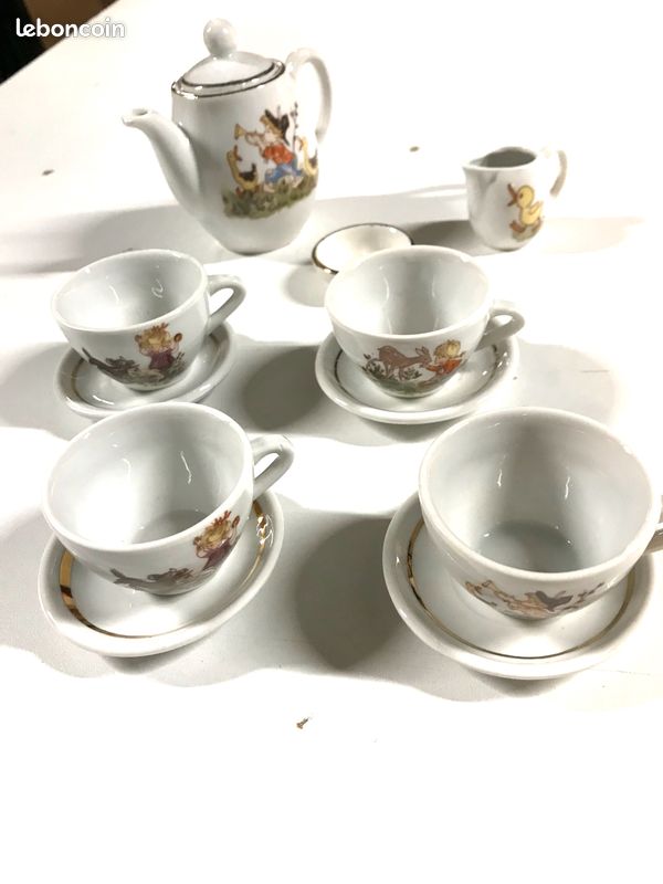 Service de table 24 pièces en porcelaine peinte à la main et résistante aux rayures pour
