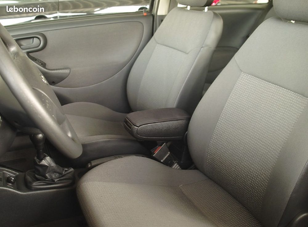 Reposabrazos Tela Negro Lp Trade Pro.tec] Accoudoir Central Pour Opel Corsa D - Avec Compartiment - Rembourré - Cuir-synthétique Lp Trade Corsa D