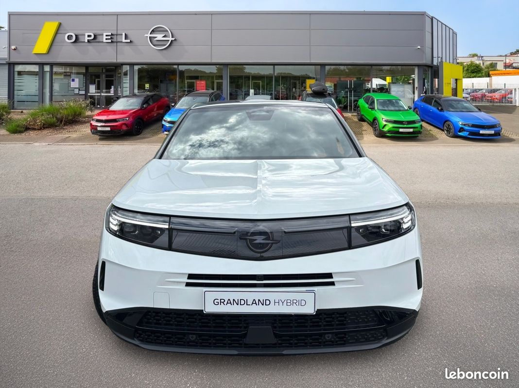 Opel Grandland (2) 1.2 Turbo Hybrid 145ch Automatique GS (image 2)