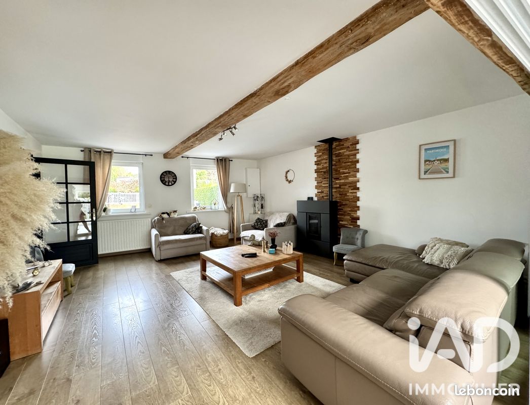 Maison 4 pièces 129 m² · à Linselles · 129 m² · 379 000 €