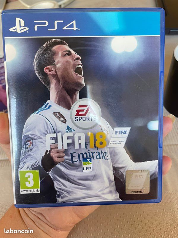 Jeu FIFA 18 pour PS4 (image 2)