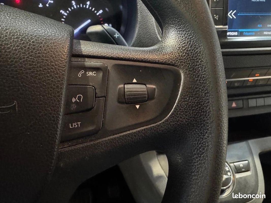 Peugeot Expert Vu FOURGON 2.0 BLUEHDI 120 L1 PREMIUM EAT BVA/ CAMÉRA/ SUIVI COMPLET/ GARANTIE 6 MOIS (image 19)