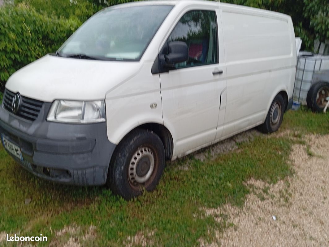 VW transporter t5 (image 1)