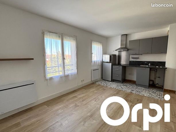 Studio 1 pièce 25 m²