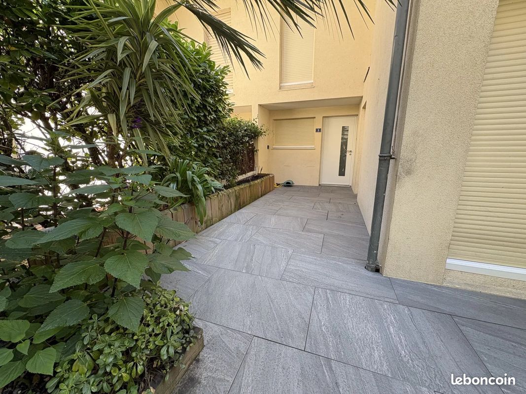 Maison 4 pièces 102 m² · à Bordeaux · 102 m² · 1 600 €/mois