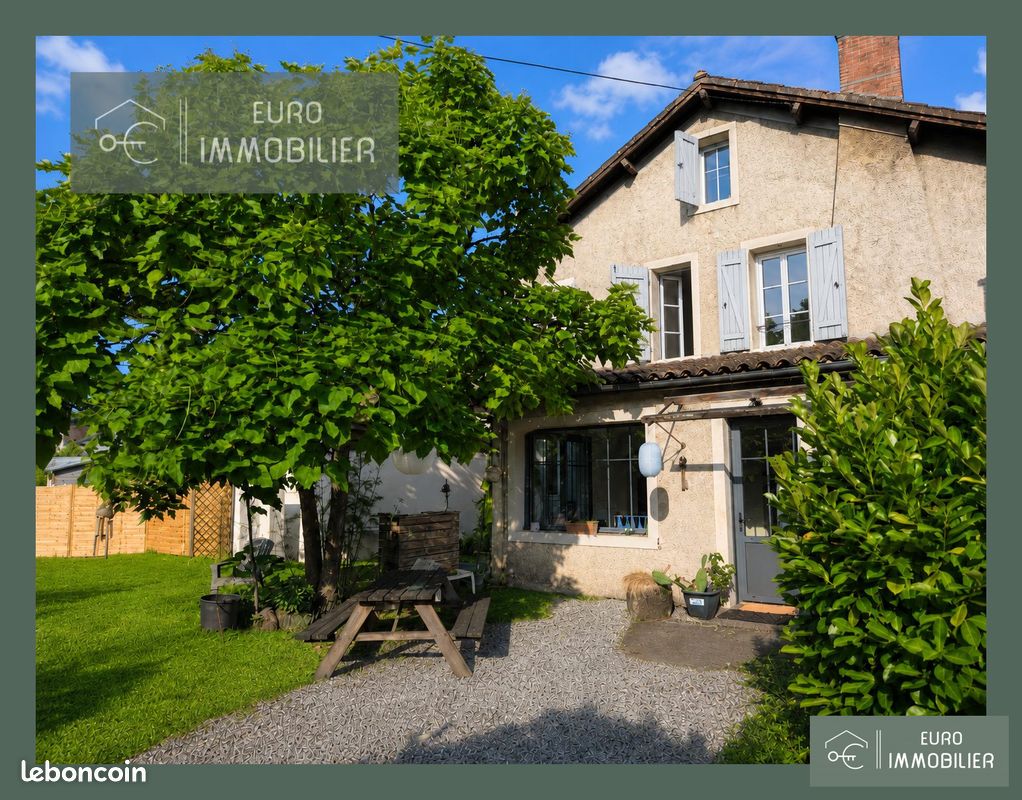 Maison 8 pièces 218 m² · à Sabres · 218 m² · 320 000 €