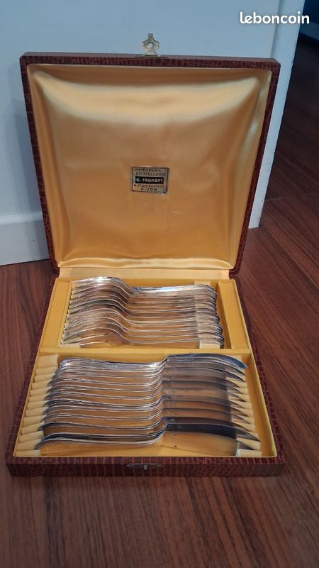 Ménagère à Poisson 26 Pièces - Métal Argenté, Poinçons 15MAG, Style Vintage
