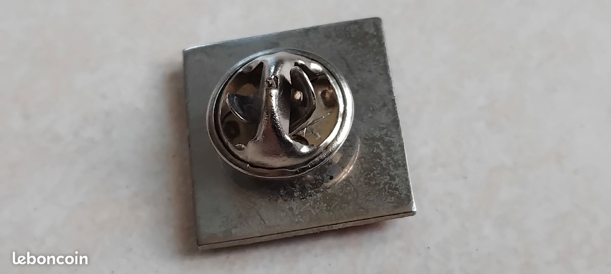 Échange Pin's Maxicoop (image 2)