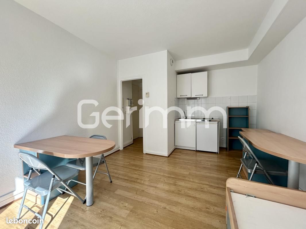 Appartement 1 pièce 19 m² · à Grenoble · 19 m² · 439 €/mois