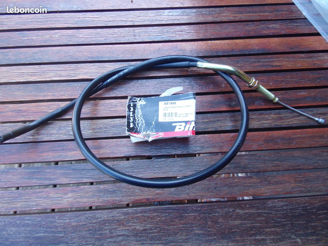 Câble d embrayage 600 Hornet (image 1)