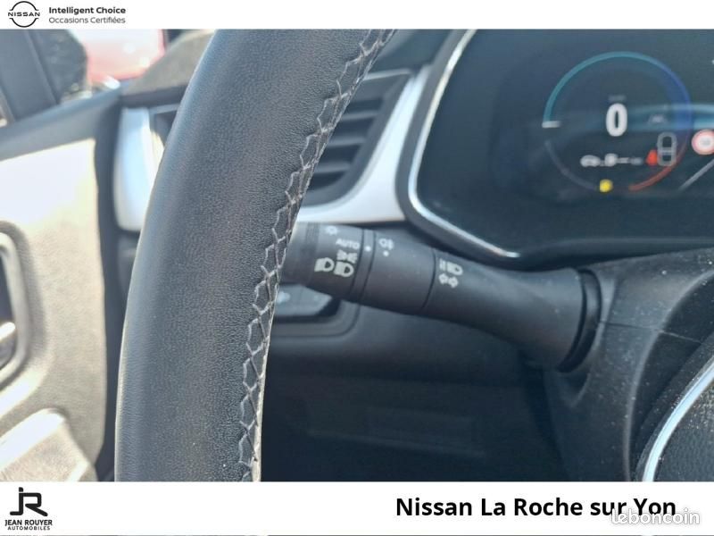 Renault Captur 1.6 E-Tech hybride 145ch Techno Fast Track (image 16)