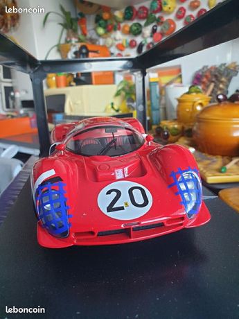 Ferrari 330 P3 4.0L V12 Coupe ch.0848 #20 24h Le Mans 1966 in 1:18 scale by Fine Scale Models