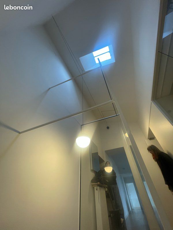 Lustre Bover (image 2)