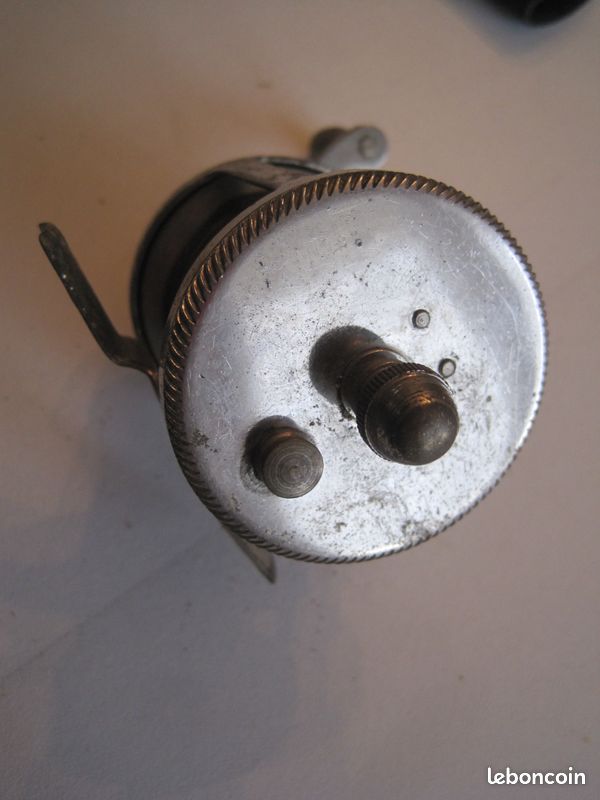 Vieux Moulinet De Pêche PRATIC DÉPOSÉ, Ancien, Pour Eau Douce, Occasion