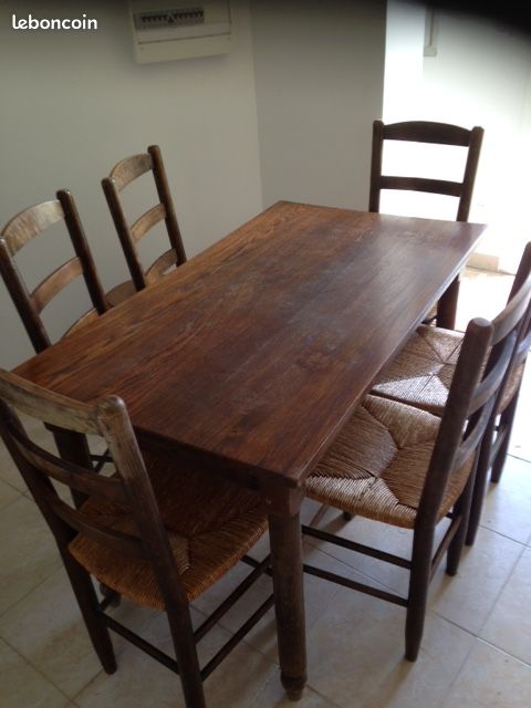 Table carrée en pin avec 6 chaises (image 2)