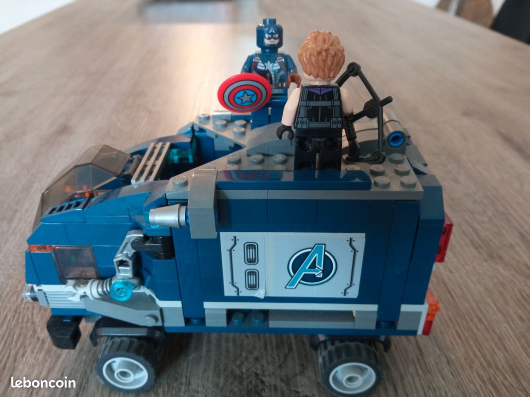 LEGO Camion des Avengers Jeux Jouets