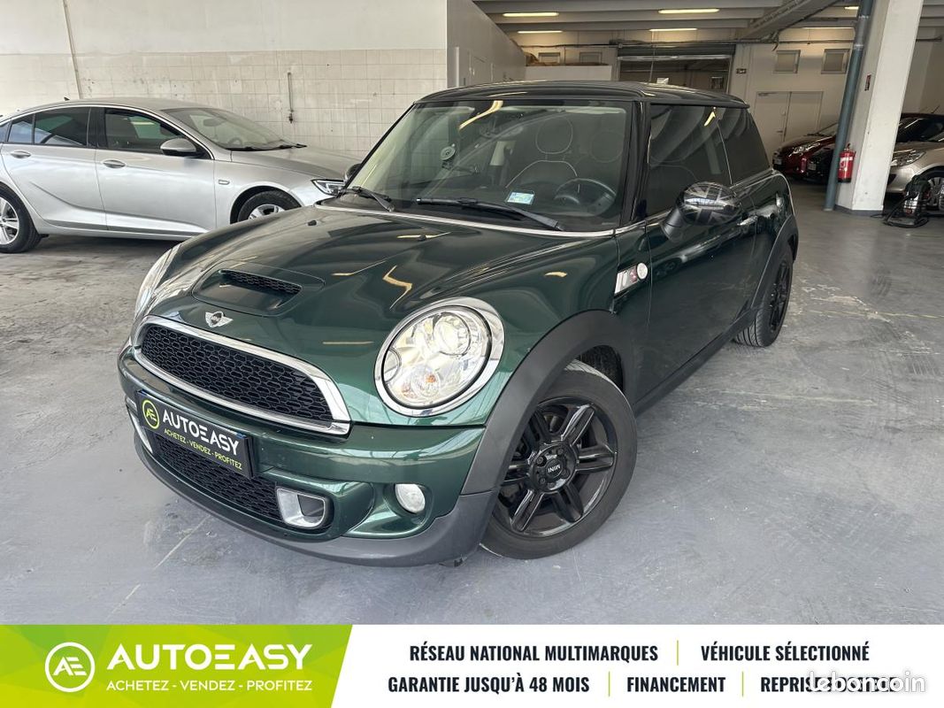 Mini Mini Cooper 2.0 SD 143 / Sièges chauffants / Régulateur (image 1)