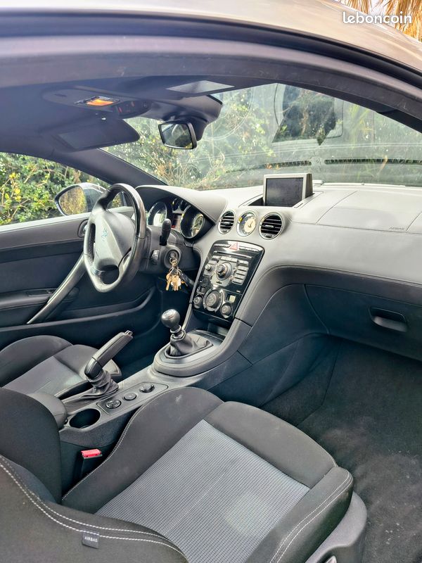 RCZ Peugeot (image 3)