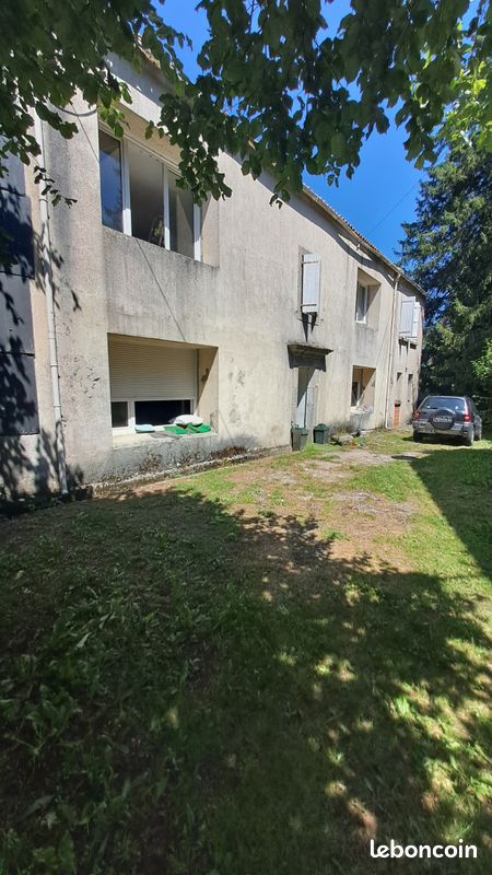 11 pièces 460 m² · à Dourgne · 460 m² · 395 000 €