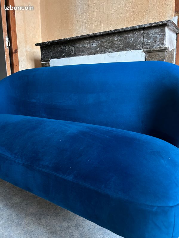 Canapé bleu (image 2)